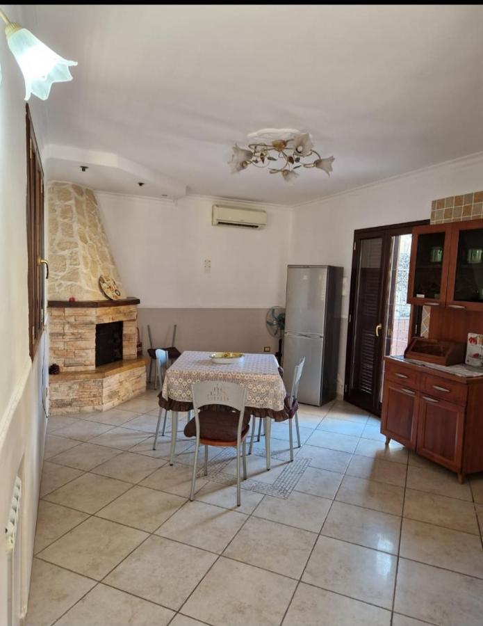那不勒斯La Casa Di Mamma公寓 外观 照片